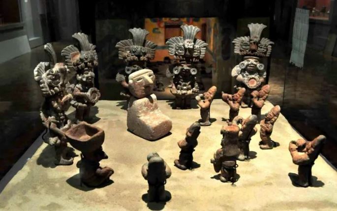 Secretaría de Cultura pide a galería de Barcelona que detenga venta de piezas mexicanas