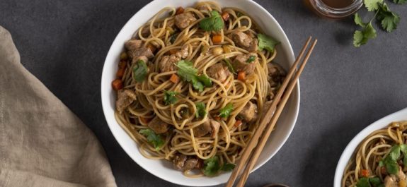 THAI PASTA WITH SWEET AND SOUR PORK