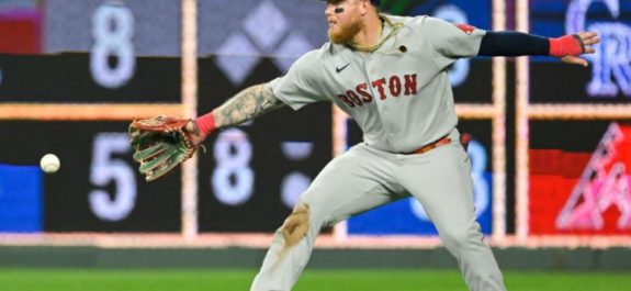 Alex-Verdugo-se-llevo-el-duelo-de-mexicanos-en-la-victoria-de-los-Red-Sox-sobre-los-Orioles2