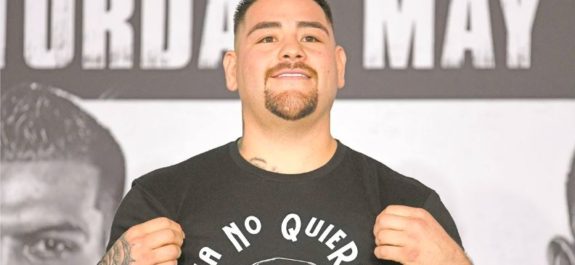 Andy-Ruiz-ignora-las-criticas-de-su-fisico-El-boxeo-no-es-un-concurso-de-cuerpos-1