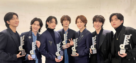 BTS-gana-siete-premios-en-The-Fact-Music-Awards-2022