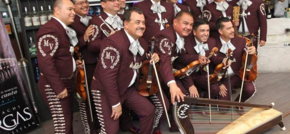 Mariachi-Vargas-de-Tecalitlan