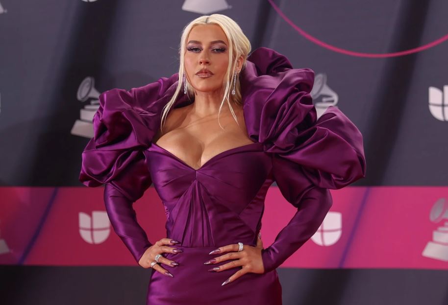 Critican a Christina Aguilera en los Latin Grammy por no decir “gracias