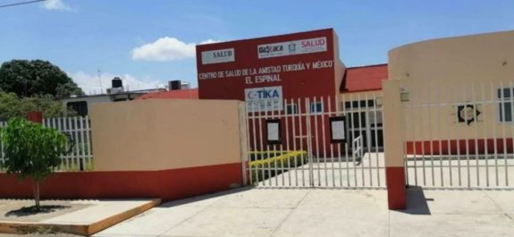 Por no pagar la luz, abandonan clínica de 158 mdp donada por Turquía a El Espinal, Oaxaca