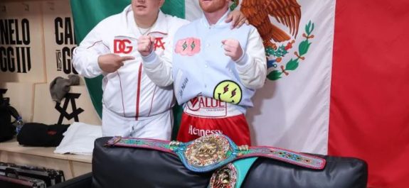 Esta-primero-en-la-lista-para-pelear-con-Canelo-John-Ryder