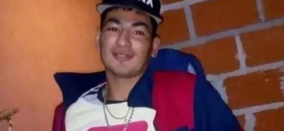 Joven muere de un disparo por defender a mujer que era golpeada en Argentina