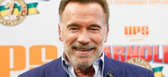 Arnold-Schwarzenegger-regresa-a-la-accion-con-nueva-serie