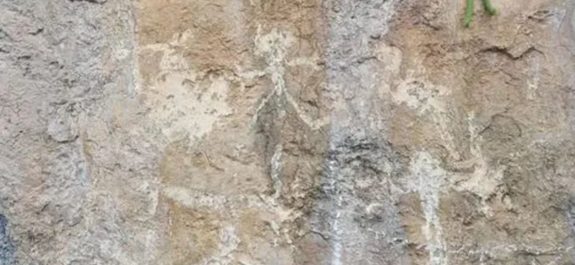 Descubren pinturas rupestres del Neolítico en Francia