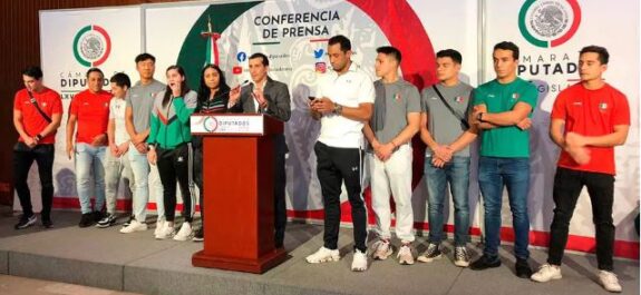 Piden clavadistas mexicanos dialogo con Conade, FINA y COM para competir