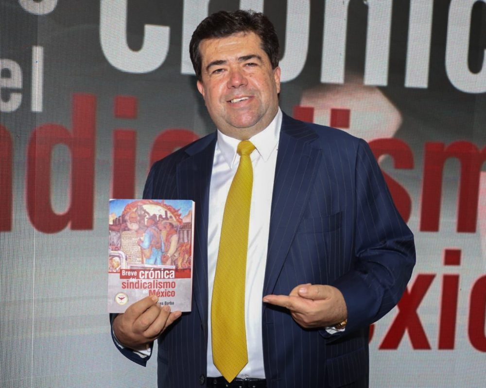 Presentan libro