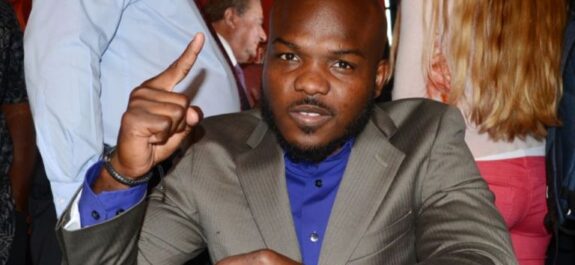 Timothy Bradley critica a Canelo ÁlvarezEsta en decadencia por la manera en que pelea