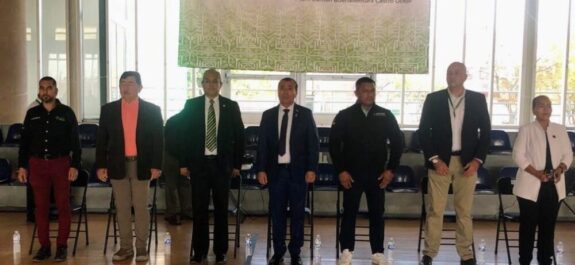 INAUGURAN-LOS-JUEGOS-DEPORTIVOS-ESCOLARES-DE-LA-EDUCACION-BASICA-EN-VOLEIBOL