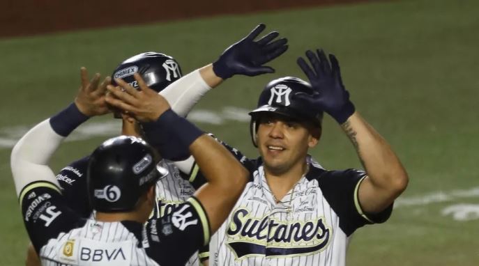 Sultanes cierra