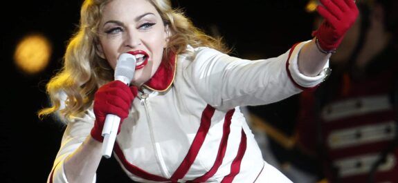 Madonna abre