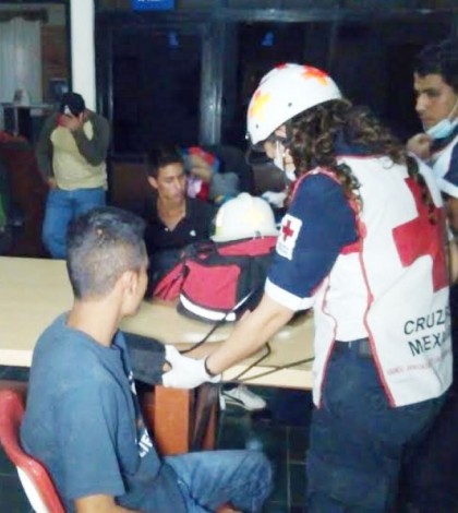 Rescatan a 24 salvadoreños y detienen a un presunto traficante de personas