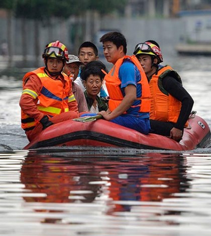 Inundaciones dejan 112 muertos en China
