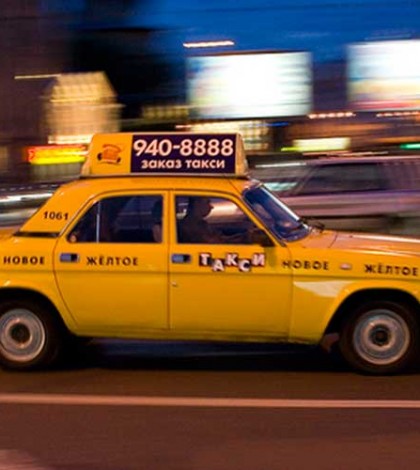 Rusos crean app de taxi que te lleva ‘de antro en antro’