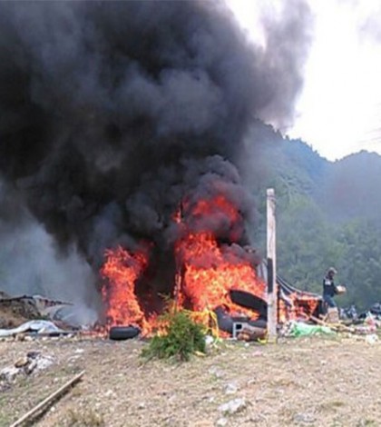 Federales desalojan campamento  de CNTE en Chiapas