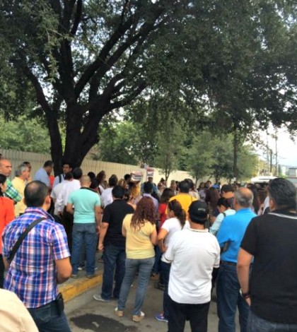 En Monterrey, integrantes  de la CNTE ‘sitian’ las  instalaciones de la SEP