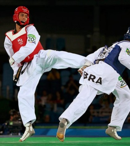 Itzel Manjarrez y Carlos Navarro, a semifinales en taekwondo