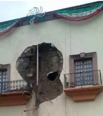 Lluvias dañan edificio histórico en Saltillo, Coahuila