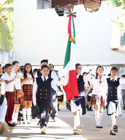 El 98% de escuelas en Guerrero iniciaron el ciclo escolar
