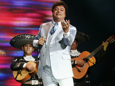 Juan Gabriel preparaba dueto con Aretha Franklin