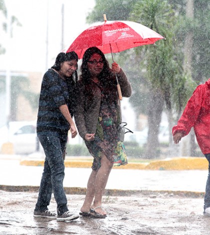 Prevalecerá clima nublado y lluvias en el Valle de México: SMN