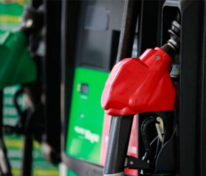 Critican senadores gasolinazos y alza en tarifas eléctricas; tomaran medidas para frenarlos