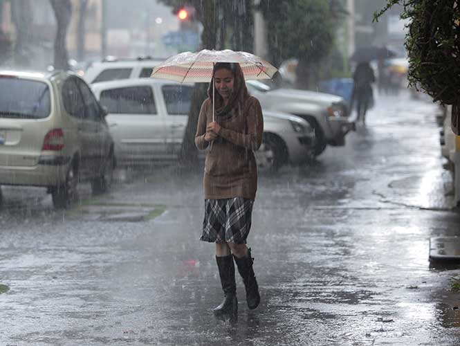 ‘Earl’ provoca fuertes lluvias en Chiapas; hay alerta naranja y amarilla: PC
