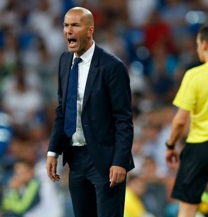 Zinedine Zidane considera absurda sanción de FIFA