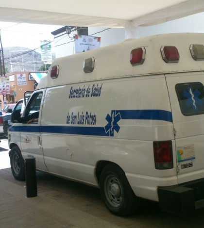 Entregan dos ambulancias más  en comodato en Santa María del Río