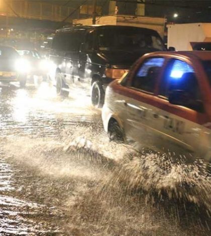 Continuarán las lluvias con tormentas fuertes en el Valle de México: SMN