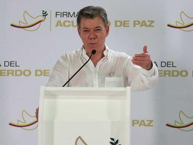 Santos pide a élites de Colombia apoyar