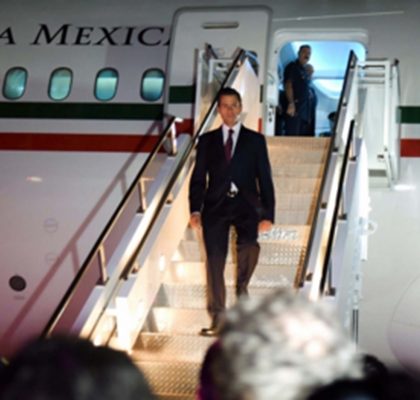Peña Nieto llega a Colombia para participar en Cumbre Iberoamericana