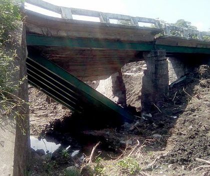 Investiga Contraloría infraestructura de puente colapsado en Cd. Valles