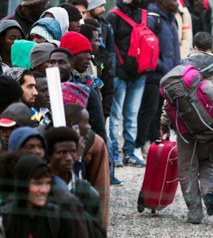 Francia inicia el desalojo de migrantes en «jungla» de Calais