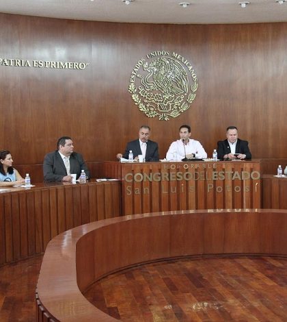Congreso coadyuvará en el fortalecimiento de la democracia: Barrera Guillén