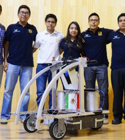 Premian a estudiantes de la UNAM por desarrollo para la NASA