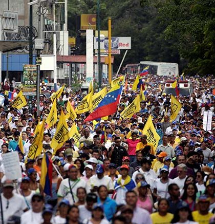 Miles ‘toman’ Venezuela para exigir la salida de Nicolás Maduro