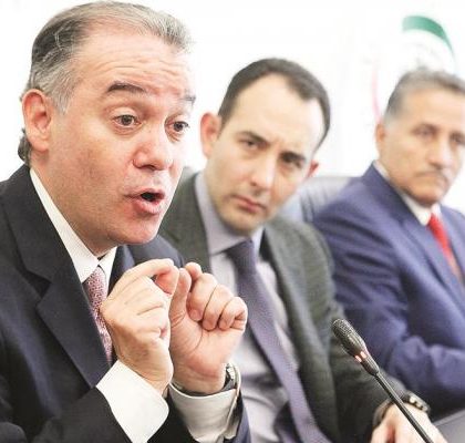 Peña Nieto envía iniciativa para que procurador no se convierta en automático en fiscal