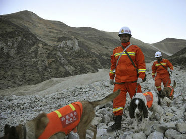 Derrumbe de mina en China atrapa a 22 trabajadores