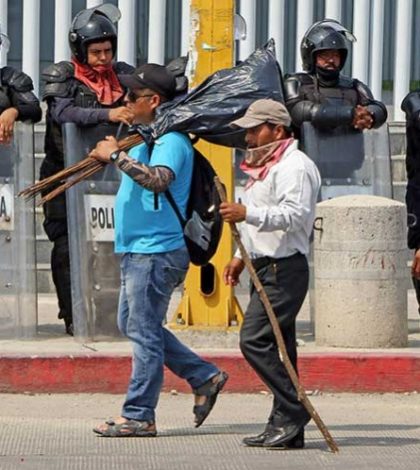 Sección 7 se deslinda de agresión entre maestros en Chiapas