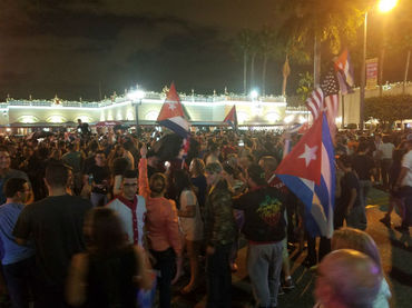 Celebran en Miami el deceso de Fidel Castro