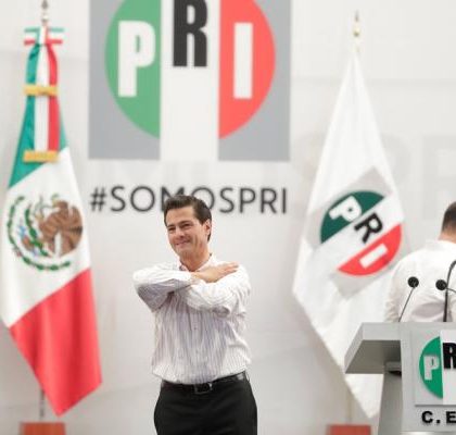 Peña Nieto pide al PRI  prepararse para el 2018