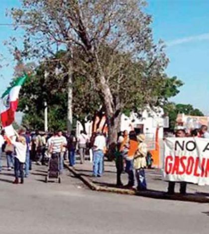 Por segundo día consecutivo  continúan protestas por ‘gasolinazo’