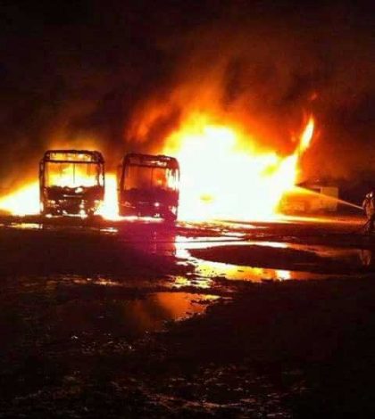 Por segunda vez, incendian autobuses en Villahermosa