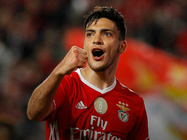 Jiménez es duda con Benfica para primer duelo de 2017