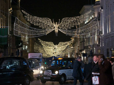 Luces navideñas en Londres, esculturas iluminadas al aire libre