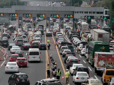 Senadores piden posponer ajuste de peaje en carreteras: Capufe